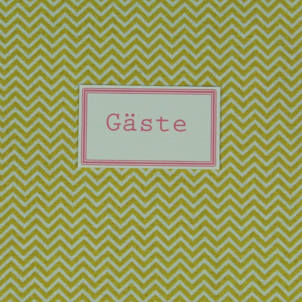 Stoff bezogenes Gästebuch gelb weiß Chevron Muster