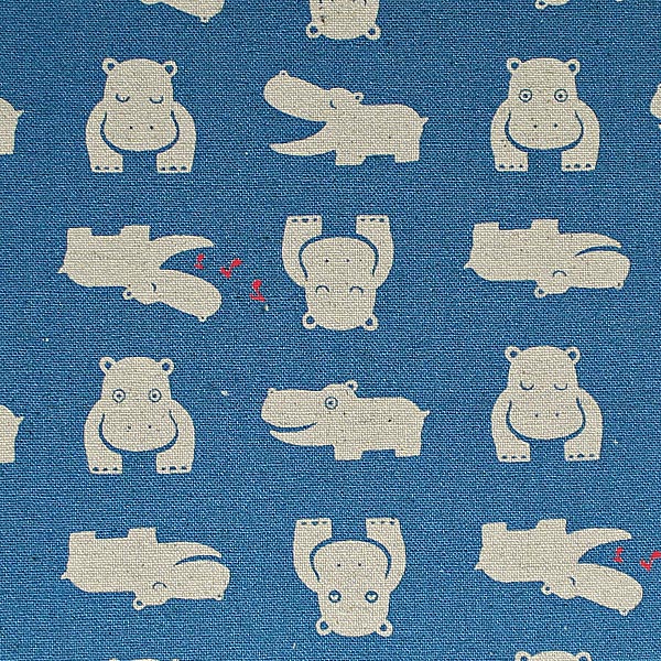Stoff bezogenes blau weißes Kinderfotoalbum