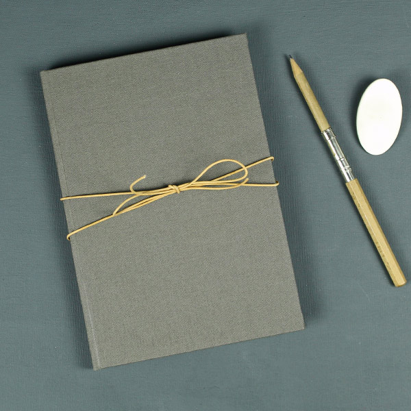 DIN A5 Notizbuch Kaffee Braun mit Lederverschluss