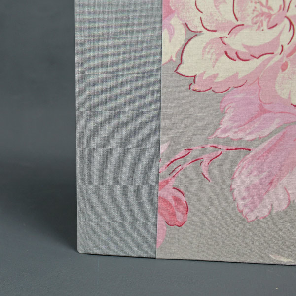 Hochzeitsgästebuch hellgrau rosa