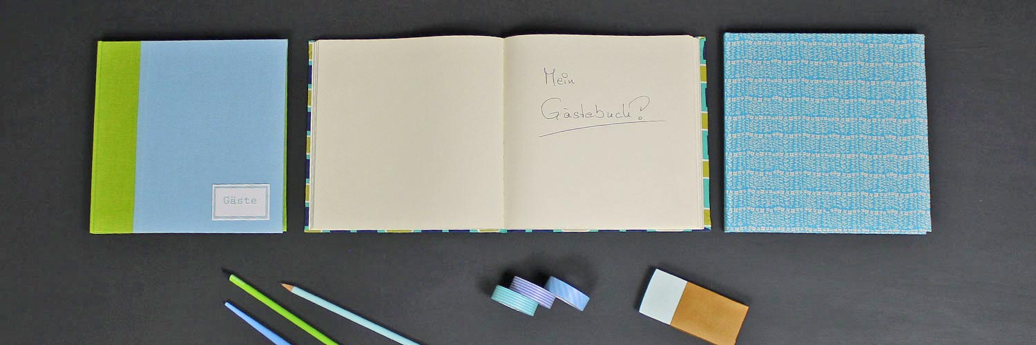 Stoff bezogene Gästebücher