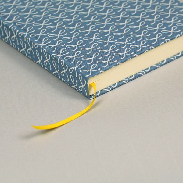 Ewiger Kalender blau weiß, romantisch