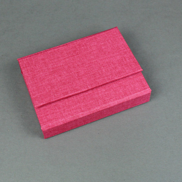 Spielkarten Schachtel leuchtend Pink und Apricot