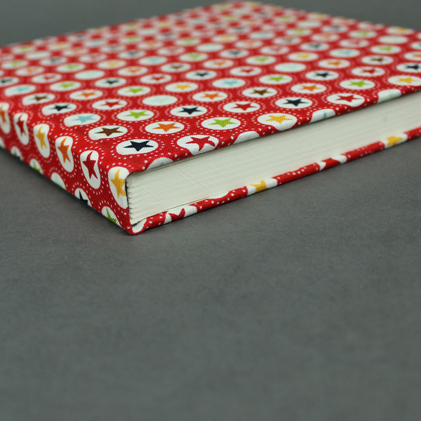 quadratisches Poesiealbum rot bunt