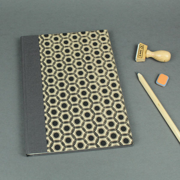 Wochenplaner braun beige gemustert