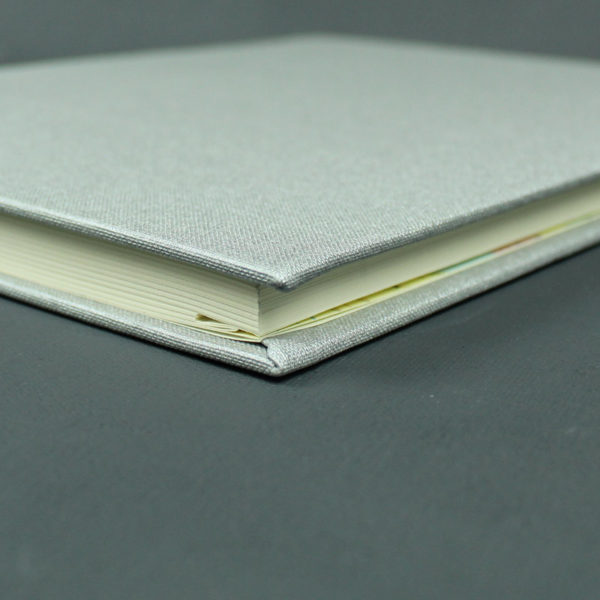 Silberner edler Buchkalender