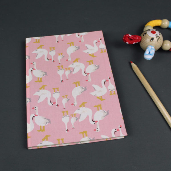 Babytagebuch DIN A5 rosa weiß