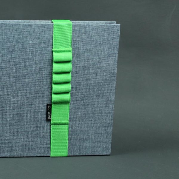 Hellgraues DIN A5 Skizzenbuch
