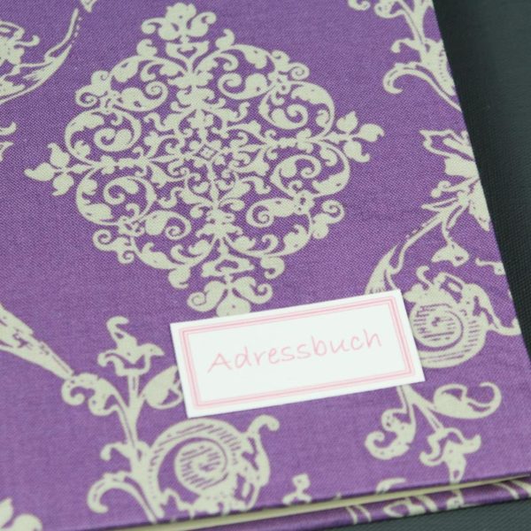 personalisierbares Adrressbuch lila