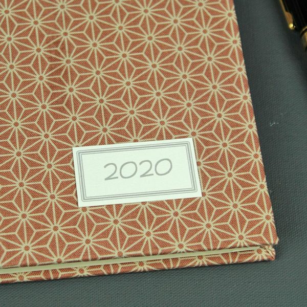Grafisch gemusterter Taschenkalender 2020
