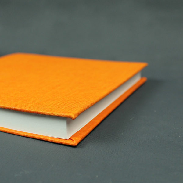 Personalisierbares orange Freundebuch