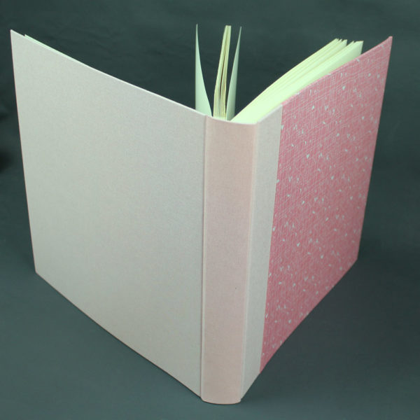 Babyfotoalbum Stoff bezogen rosa weiß
