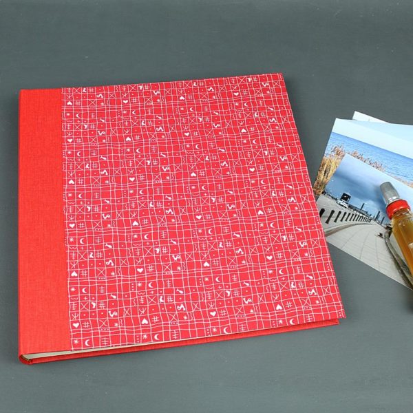 Großes Kinderfotoalbum rot weiß