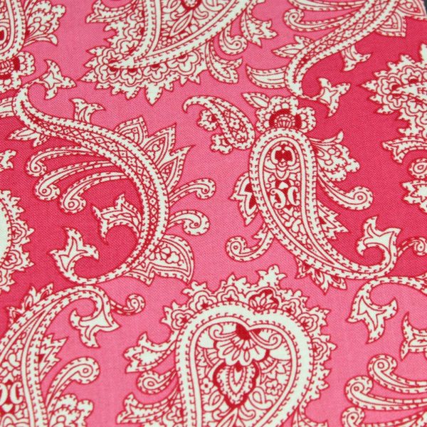 Ewiger Kalender im Pink Paisleymuster