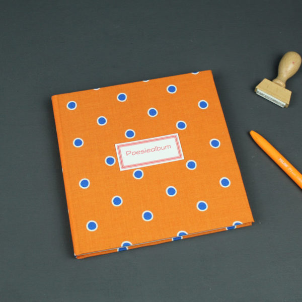 Orange blau gepunktetes Freundebuch