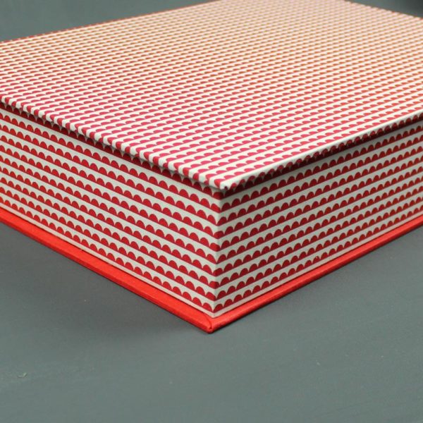 Schmuckschatulle rot weiß