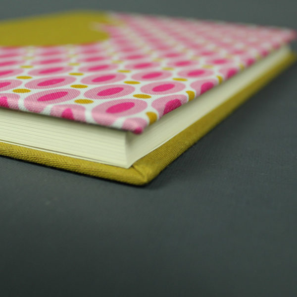 Schwangerschaftstagebuch DIN A5 mit pink rosa kleinen Ornamenten