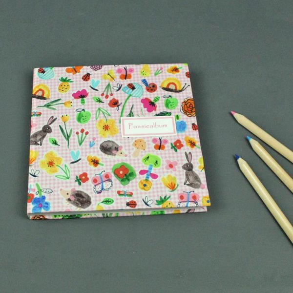 Poesiealbum weißgrundig mit Blumenwiese und Tieren