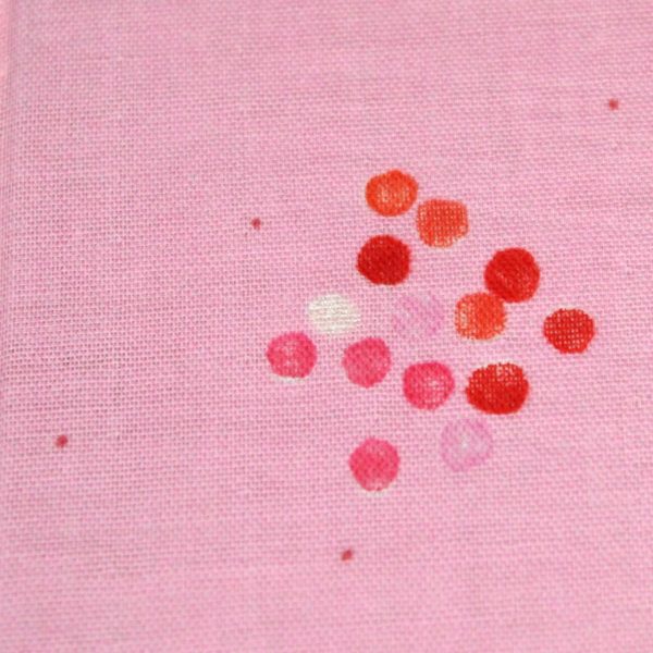 Rosa Poesiealbum mit pink roten kleinen Tupfen