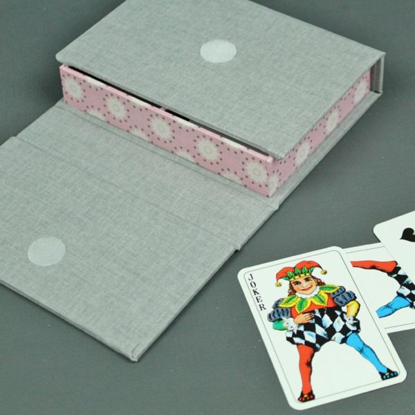 Hellgrau rosa gemustertes Spielkarten Kästchen