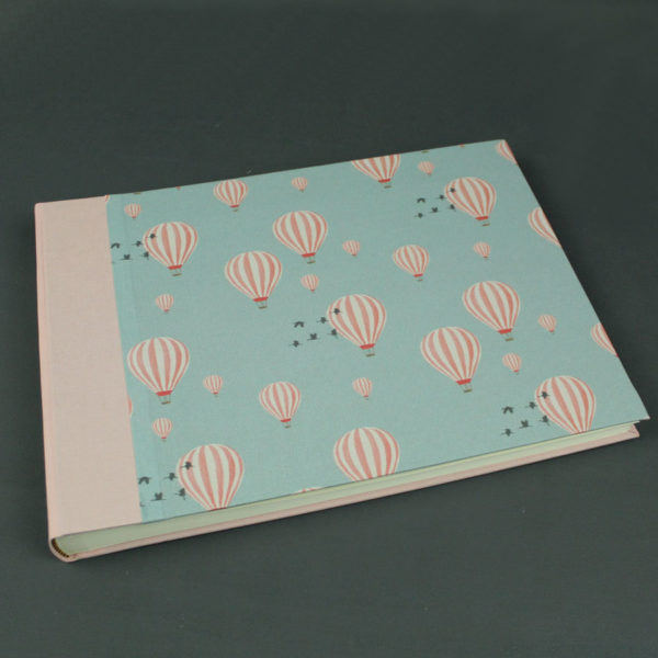 Querformatiges Fotoalbum apricot türkis mit kleinen Ballons