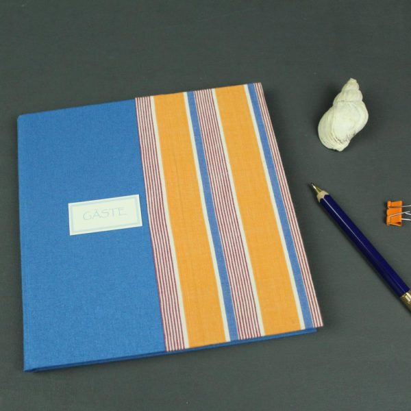 Blau gelbes gestreiftes Gästebuch