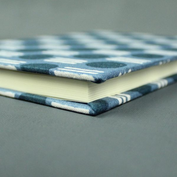 Taschenkalender 2022 blau bunt