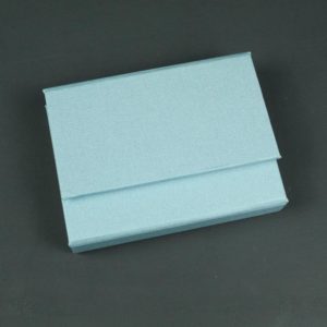 Spielkarten Kästchen Hellblau und Innen hellgrün blau