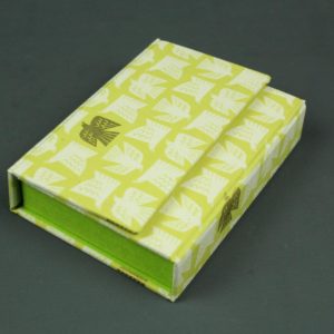 Spielkartenkästchen in Limonengrün Gold