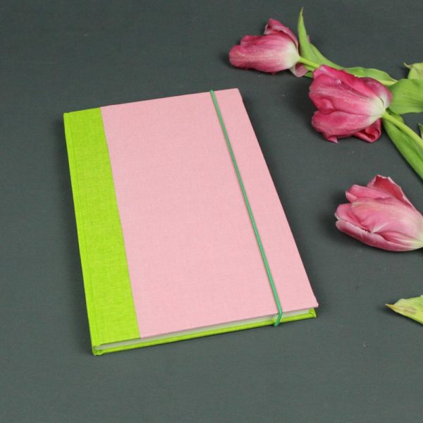 Notizbuch DIN A5 hellgrün rosa mit Gummikordel