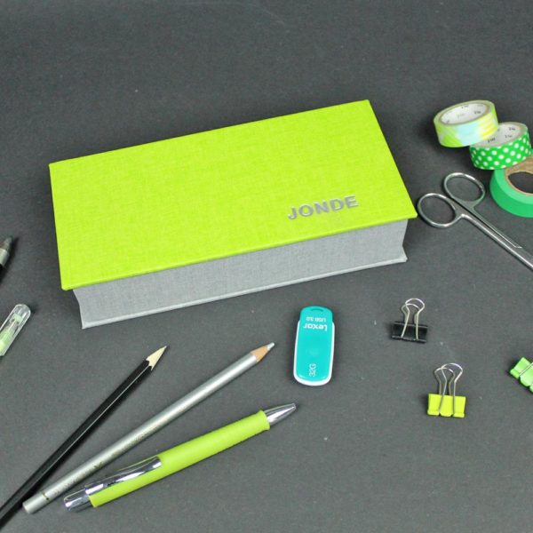 Stiftekästchen grau grün personalisiert