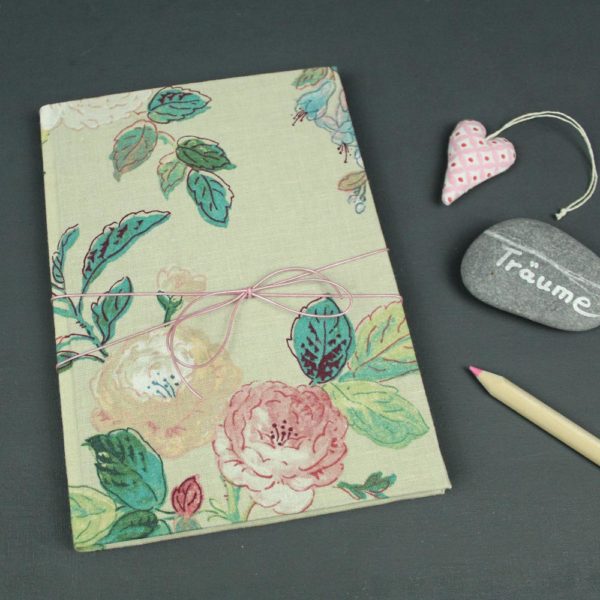 Notizbuch romantisch mit Rosendruck