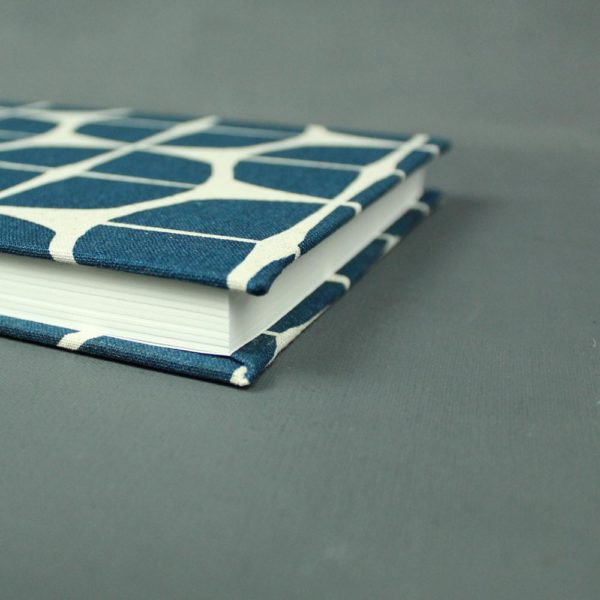 DIN A5 Skizzenbuch creme blau Polka Dots