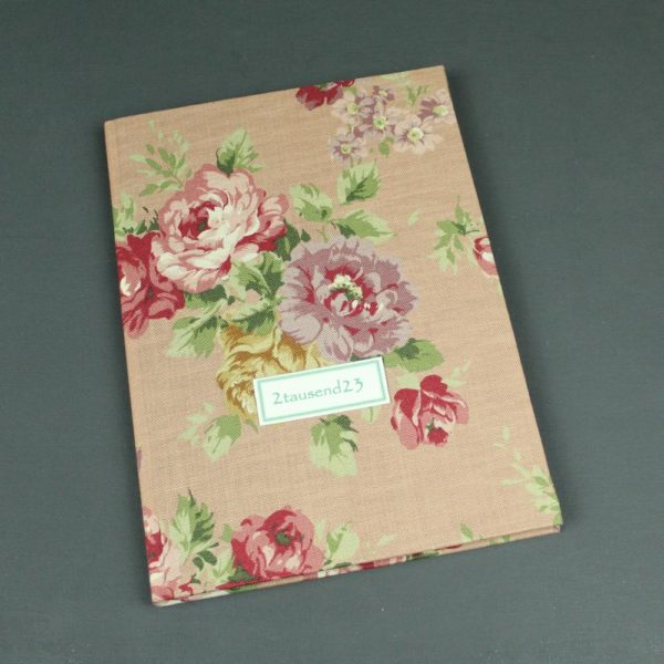 Buchkalender 2023 altrosa mit alten Rosen bedruckt
