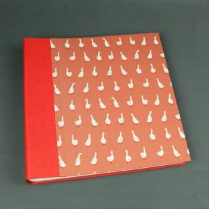 Fotoalbum groß quadratisch rot orange mit Gänsen